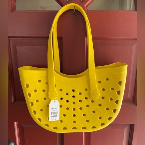 Time and Tru Handbags - NWT Time and Tru yellow plastic bag Straps can be removed Perfect for the beach